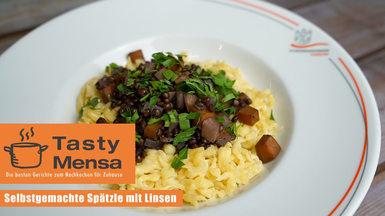 Selbstgemachte Spätzle mit Linsen