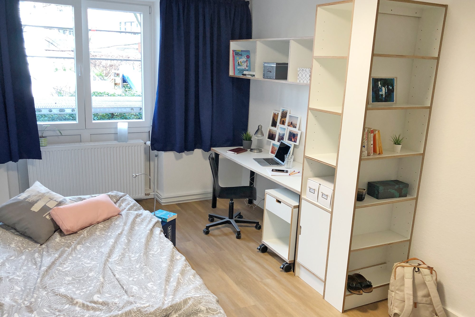 An example of a room in the Europa- und Georgi-Haus residential complex