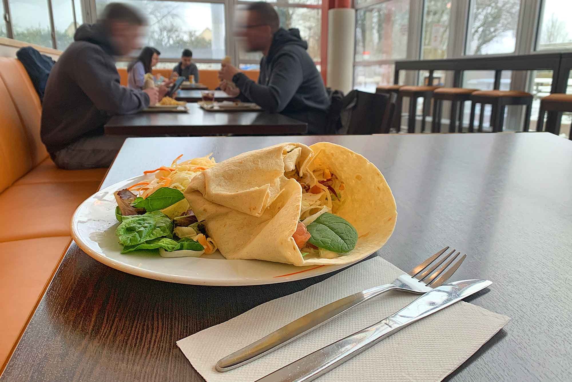 Guest room at the Bergedorf cafeteria