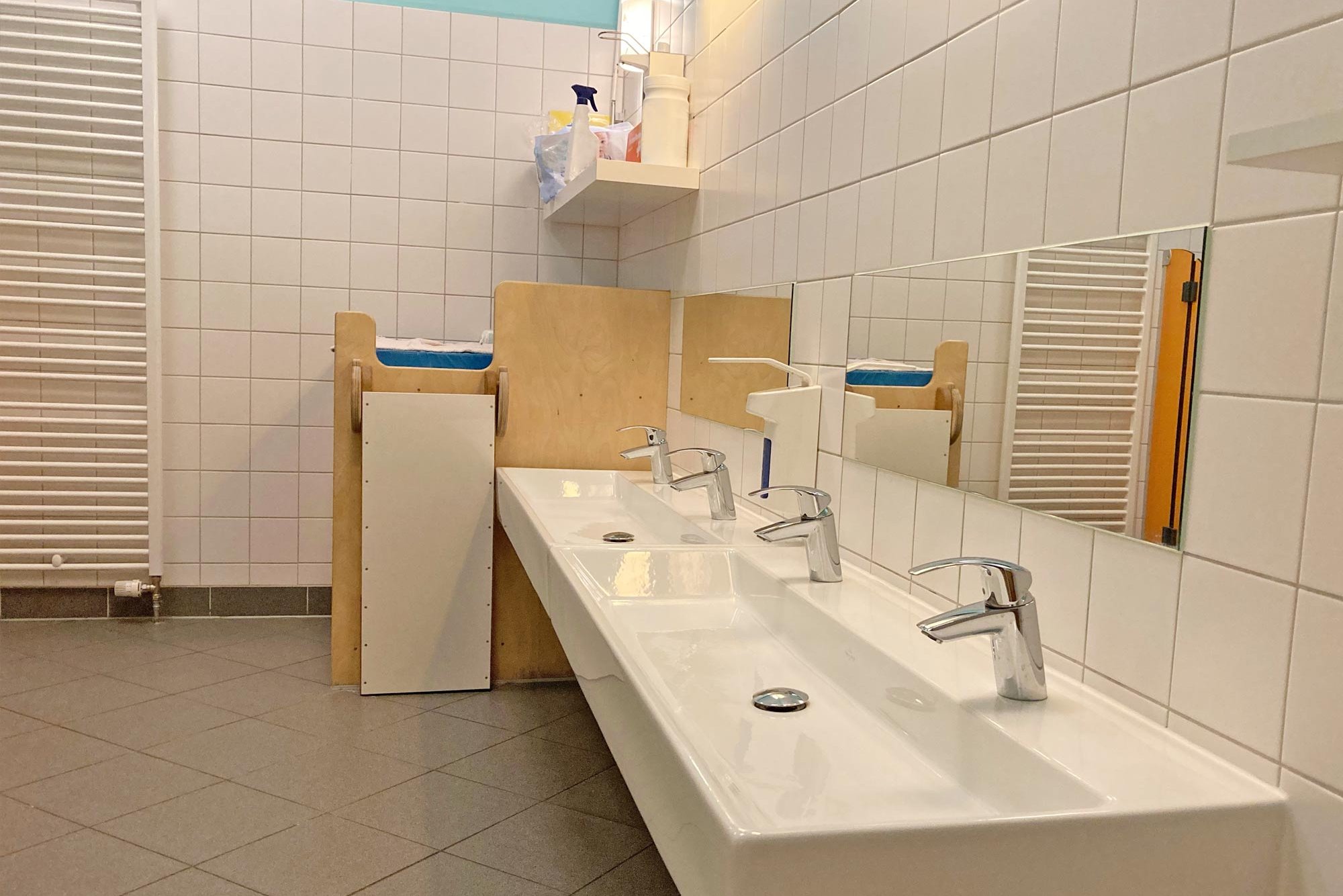 Bathroom in the “Die Stifte” daycare center