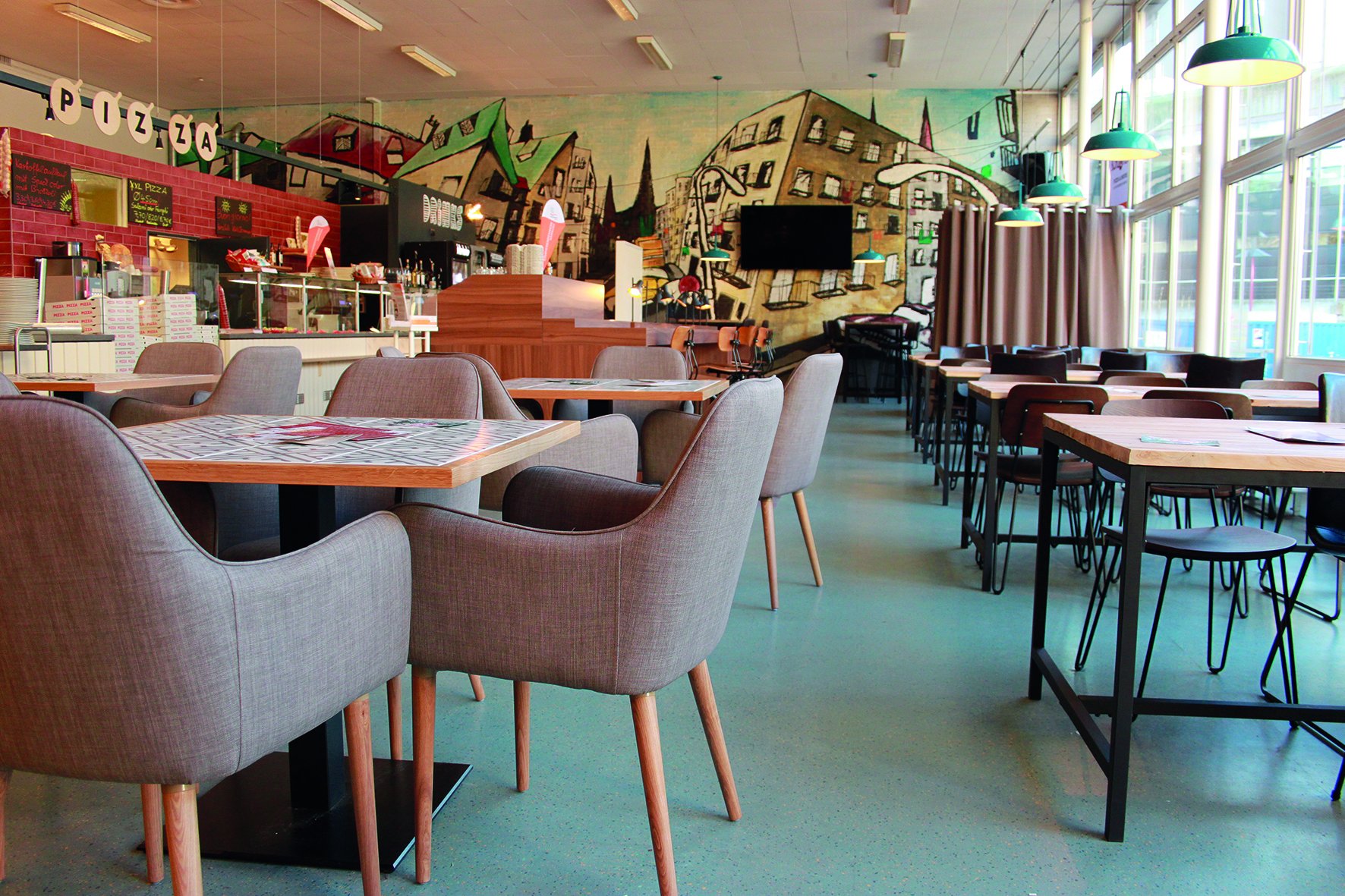 View of the dining room at Schlüters