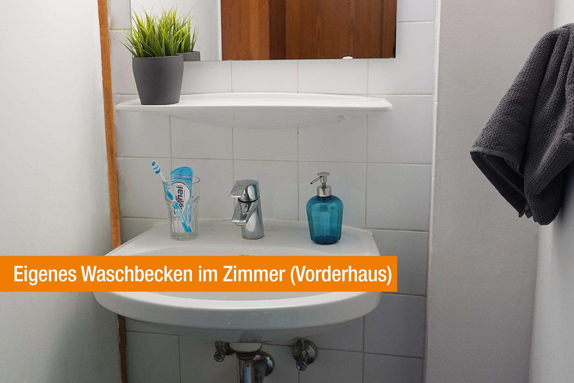 Badezimmer im Vorderhaus der Wohnanlage Gustav-Radbruch-Haus