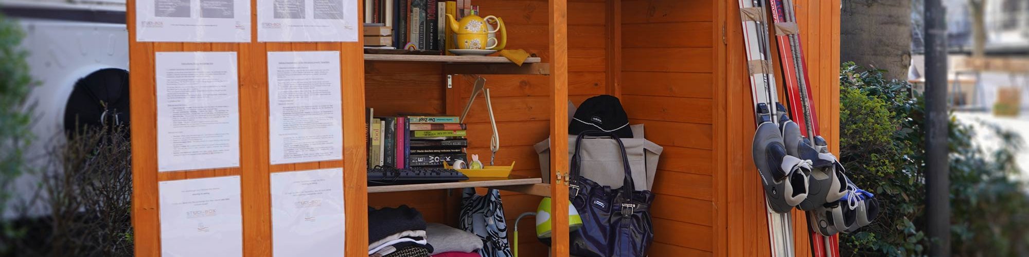 Holz-Tauschbox für Studenten