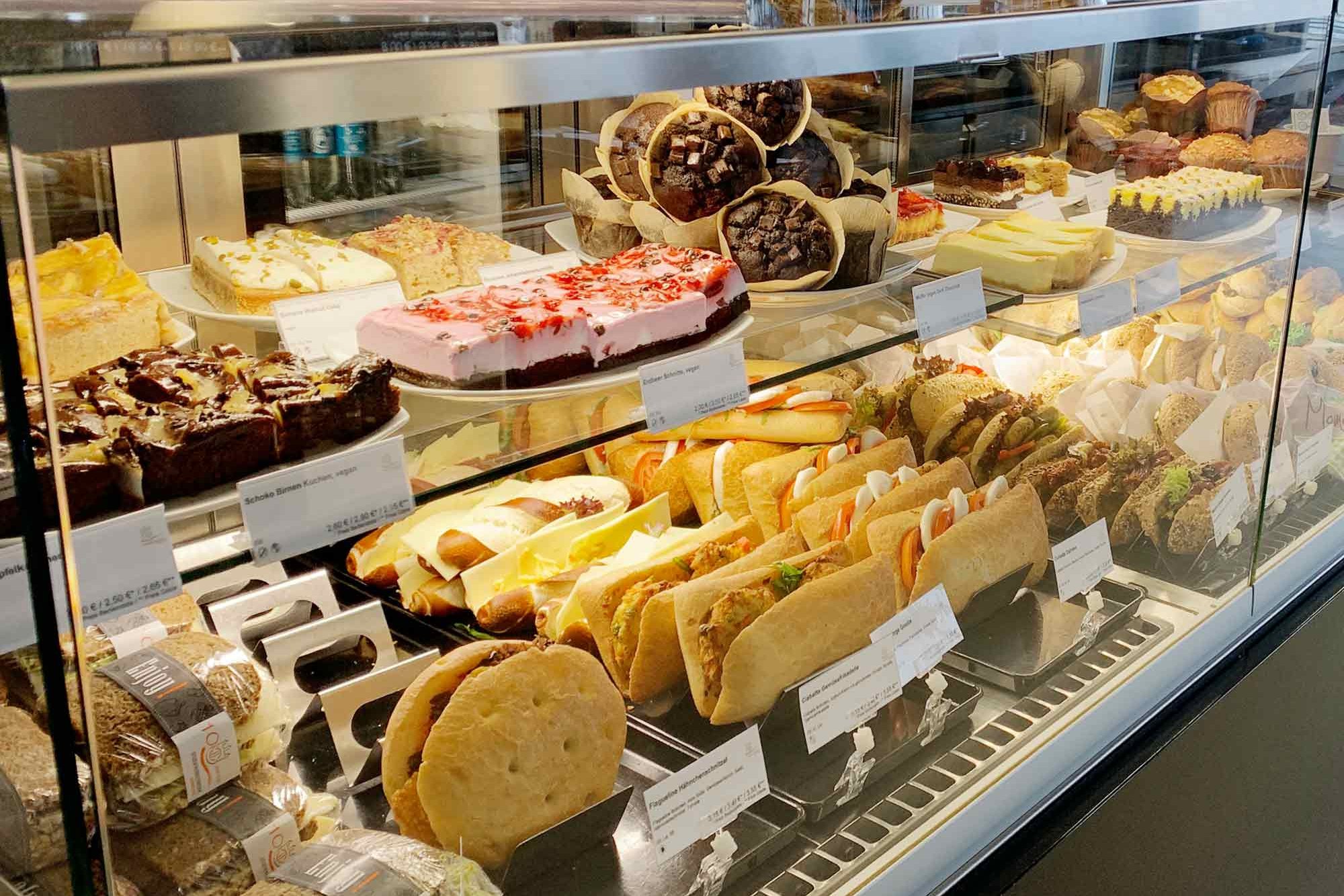 Verkaufsvitrine Café HCU