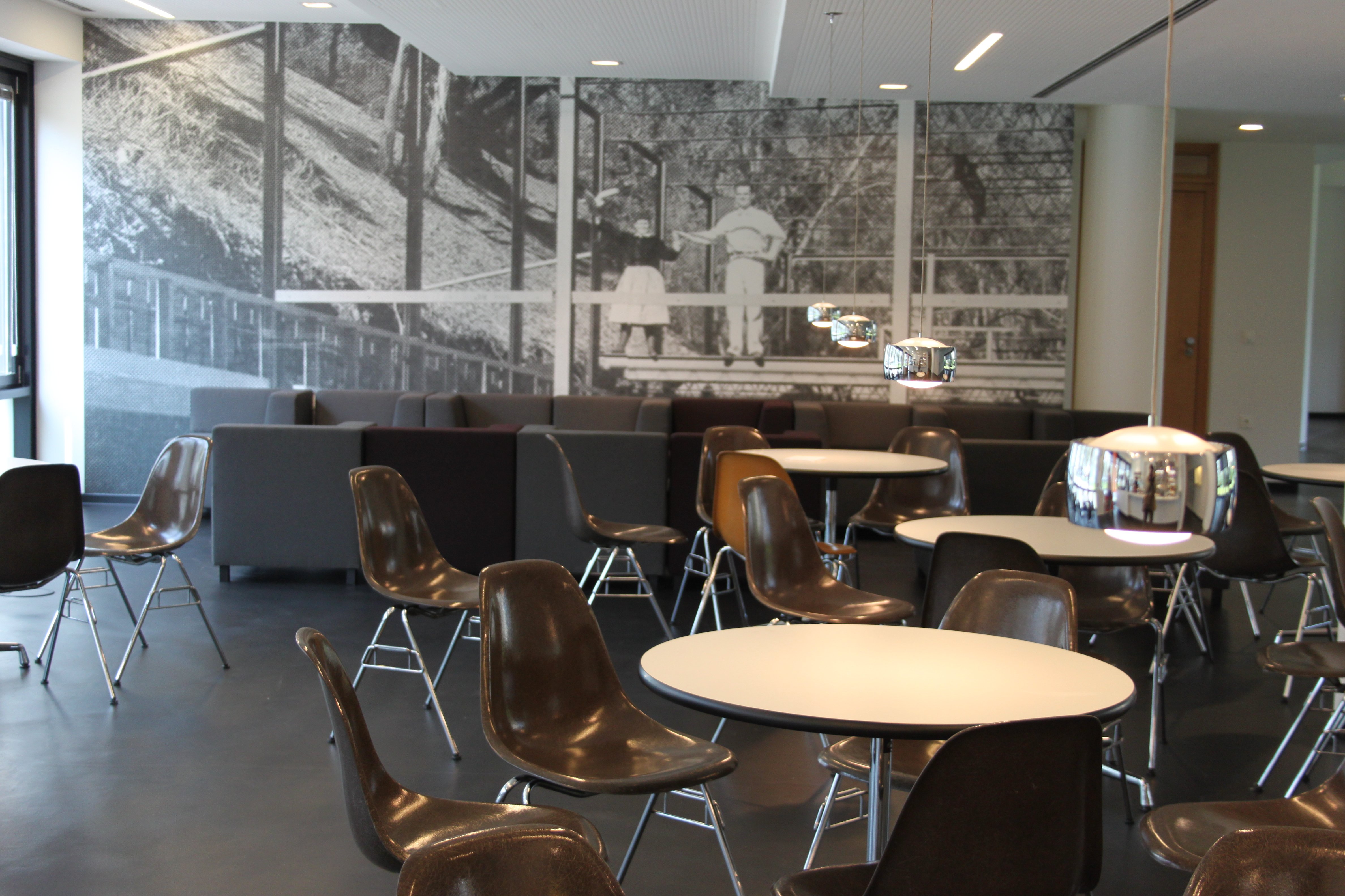 Guest area of the Café on Mittelweg